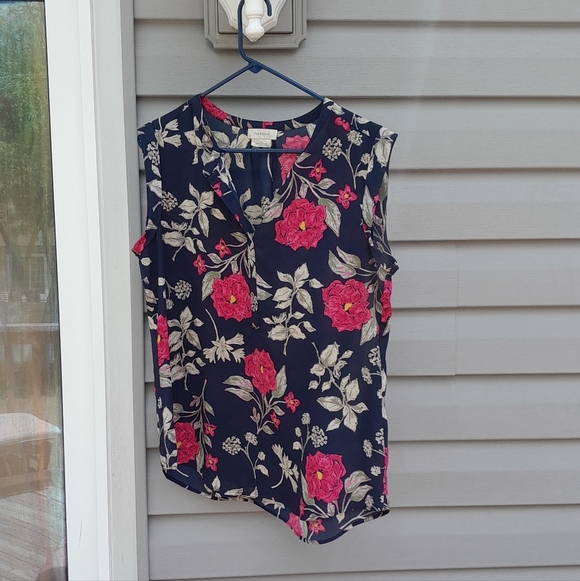 Van Heusen Sleeveless Floral Blue and Pink Medium Blouse - Picture 1 of 4
